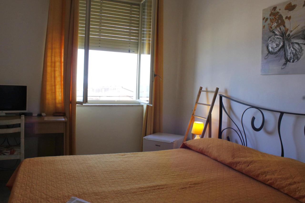 Bed & Breakfast Lighea จีอาร์ดีนี นักซอส ภายนอก รูปภาพ