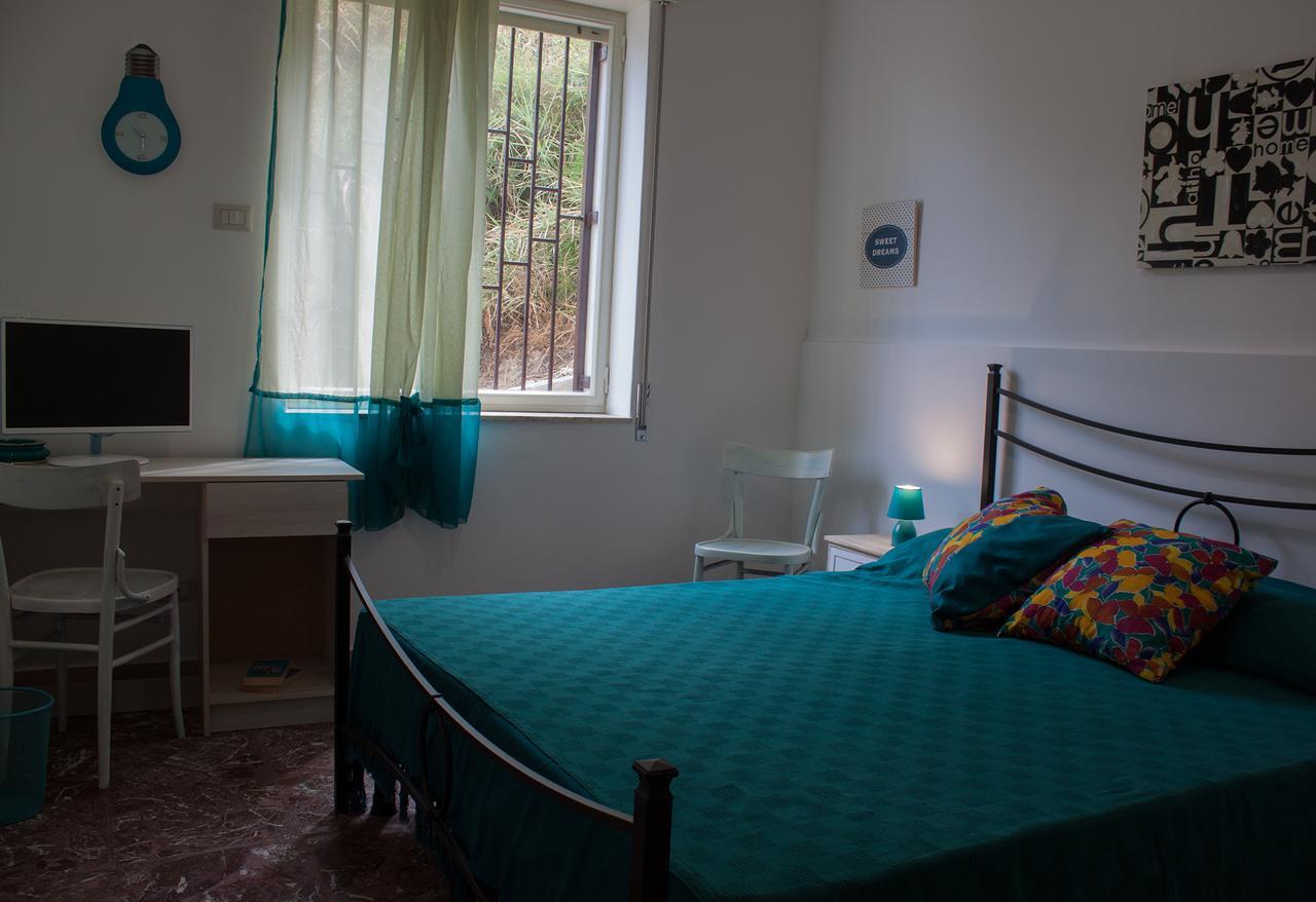 Bed & Breakfast Lighea จีอาร์ดีนี นักซอส ภายนอก รูปภาพ