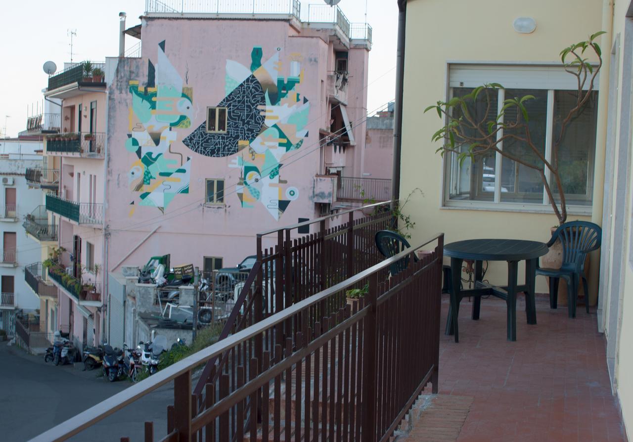 Bed & Breakfast Lighea จีอาร์ดีนี นักซอส ภายนอก รูปภาพ