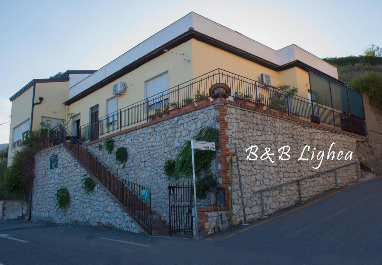Bed & Breakfast Lighea จีอาร์ดีนี นักซอส ภายนอก รูปภาพ