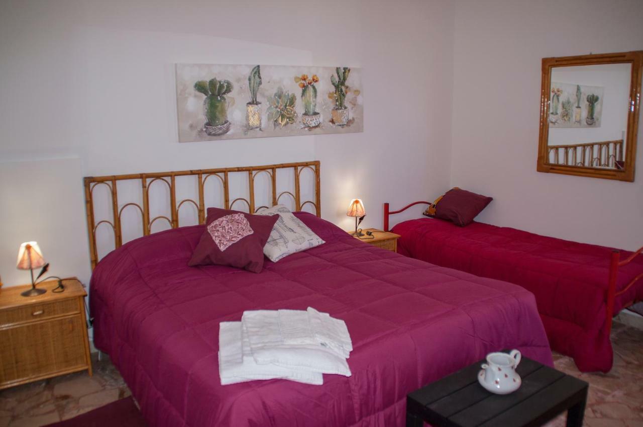 Bed & Breakfast Lighea จีอาร์ดีนี นักซอส ภายนอก รูปภาพ